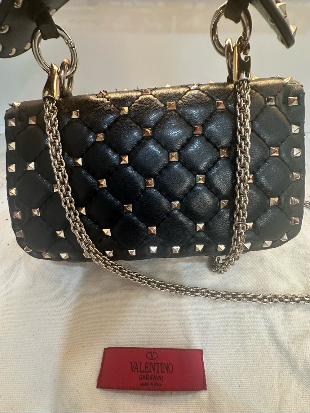 Valentino Black Quilted Rockstud Shoulder Bag with Silver Hardware - Picture 3 of 14
